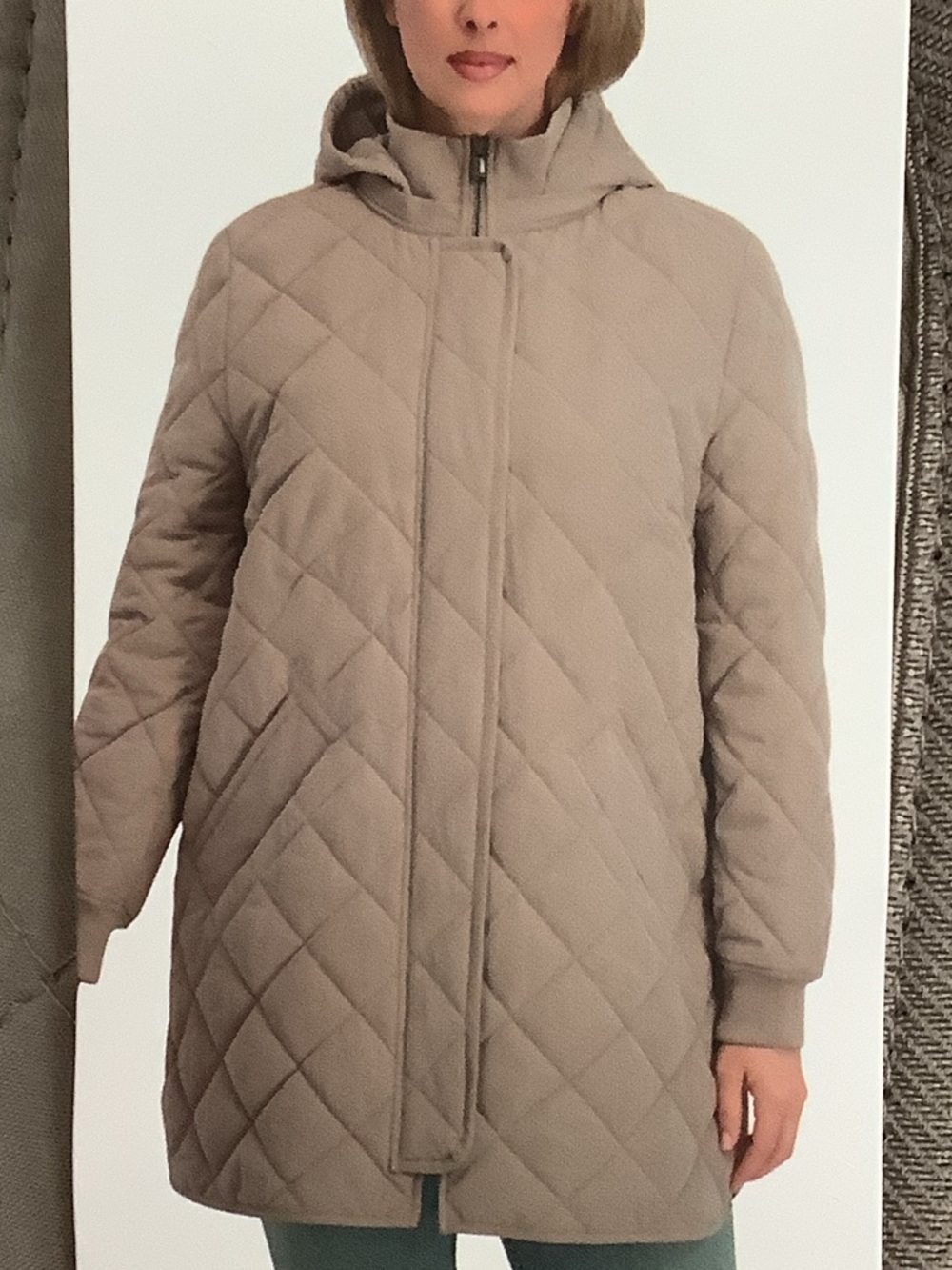 Kenzie Quilted Hooded Microfiber  Women’s Coat in Taupe Brand New , XXL